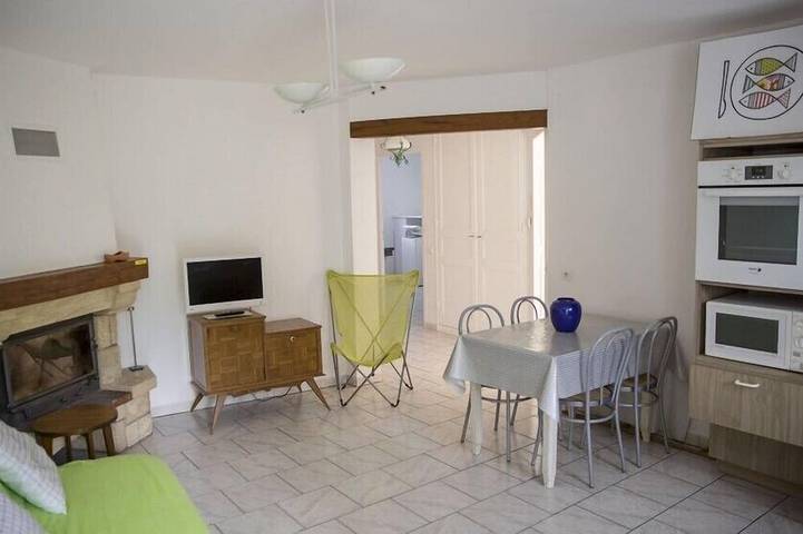 Gîte pour 5 personnes, avec jardin à Remoncourt - 4