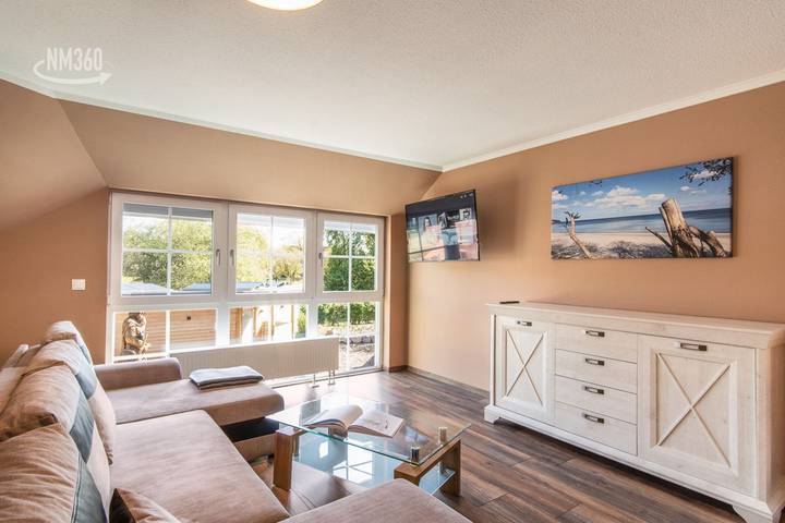 Ferienwohnung für 6 Personen, mit Sauna und Garten in Lobbe - 3