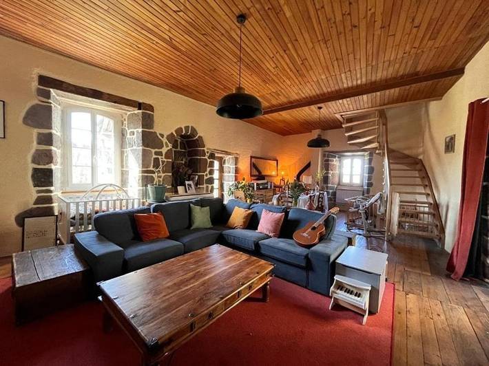 Gîte pour 6 personnes, avec vue et jardin dans Tournemire (Cantal)