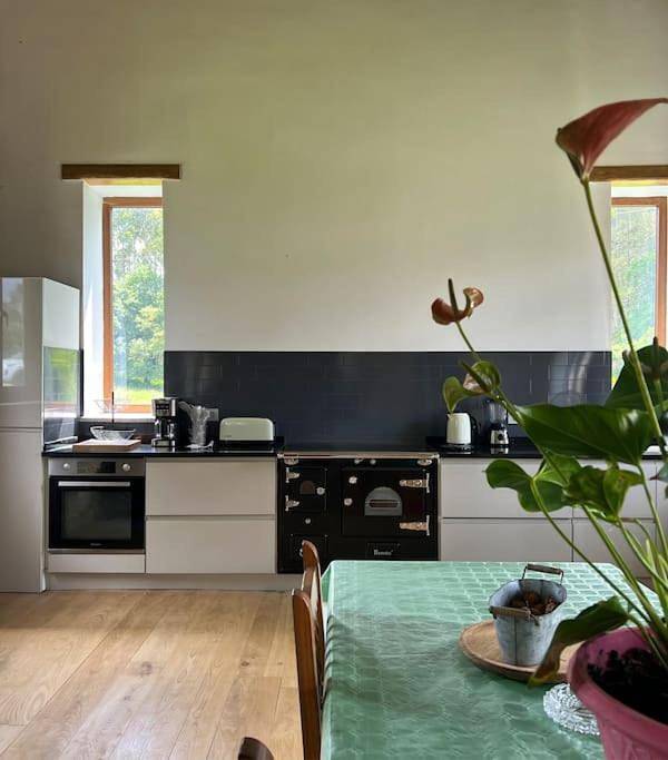 Casa rural para 9 personas, con jardín y vistas en Friol