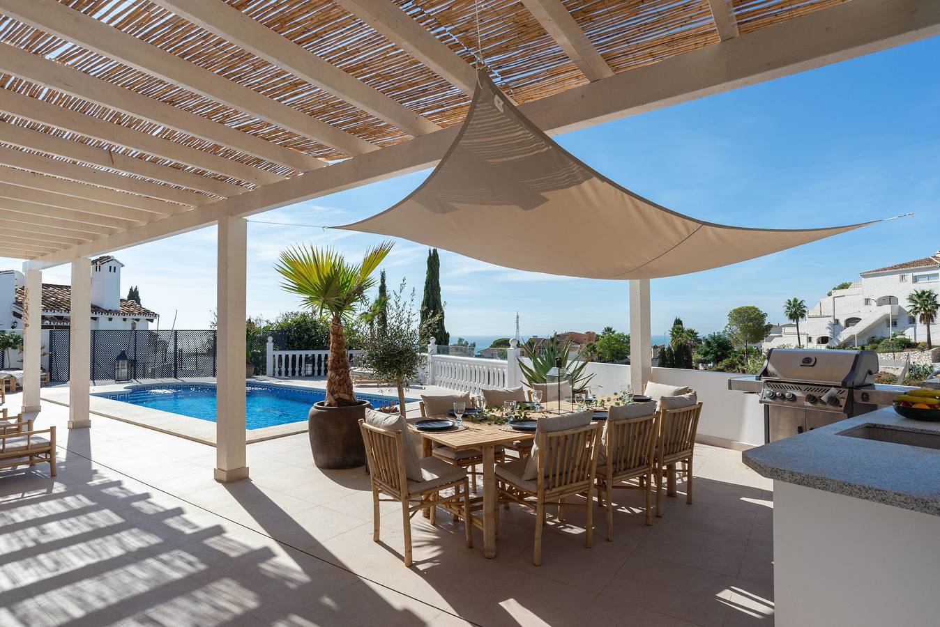 Maison de vacances 'Villa avec piscine privée d'eau salée' avec vue sur la mer et climatisation in La Capellania, Benalmádena
