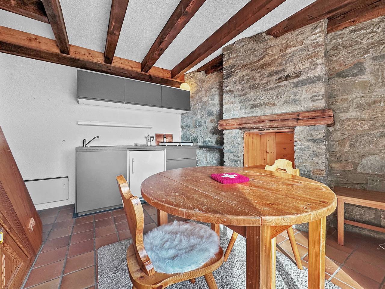 Ganzes Studio, Po Petite Ourse Suite - Anzère Slopeside - Swiss A in Anzère, Ayent