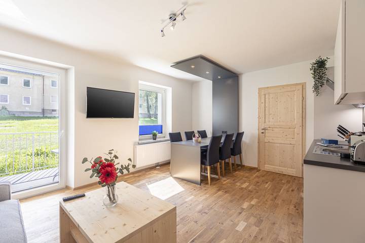 Holiday apartment for 5 people, with balcony - 1