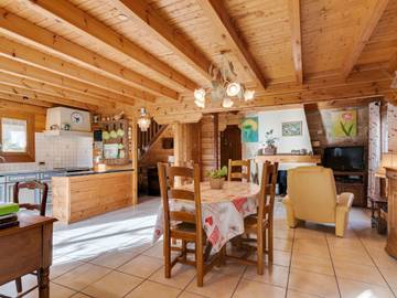 Chalet pour 8 Personnes dans Saints Pierre et Paul, Doubs, Photo 2