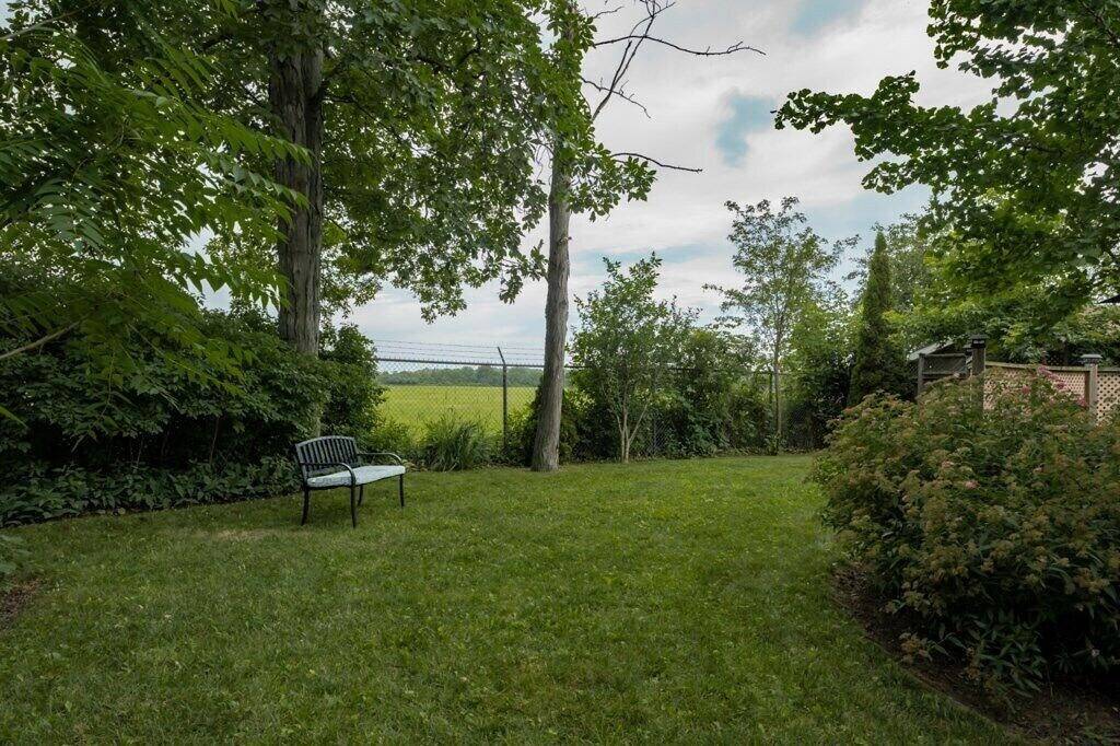 Five Point Cottage, Now Dog Friendly! in Niagara-on-the-Lake, Niagara Fälle