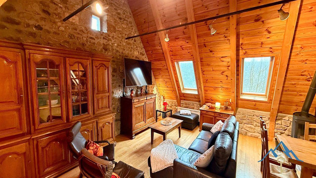 Ferienhaus für 12 Personen (150 m²) in Murat-le-Quaire in Murat-le-Quaire, Parque Natural Regional Volcans d'Auvergne