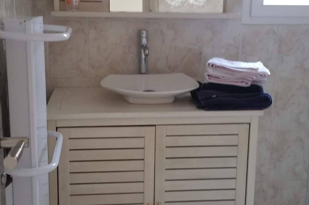 Proche plage, villa 6 personnes climatisée, 3 chambres in Pérols, Côte méditerranéenne (France)