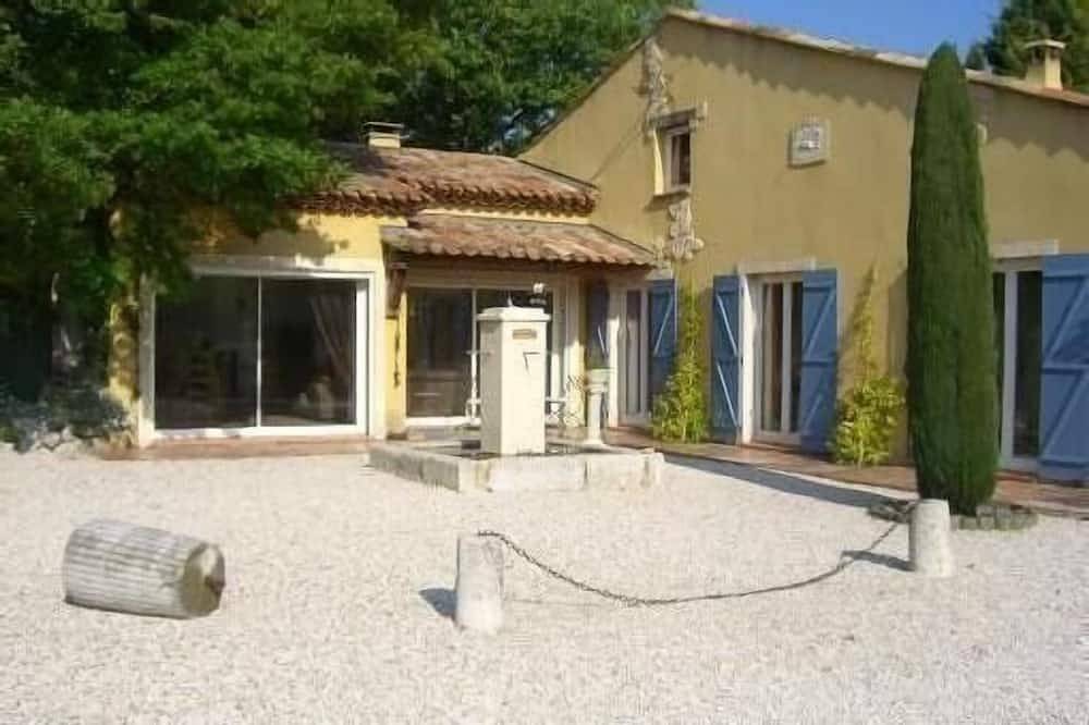 Provenzalische Villa mit großem Pool, ruhige Lage, nicht zu übersehen in Fuveau in Fuveau, Aix-en-Provence und Umgebung