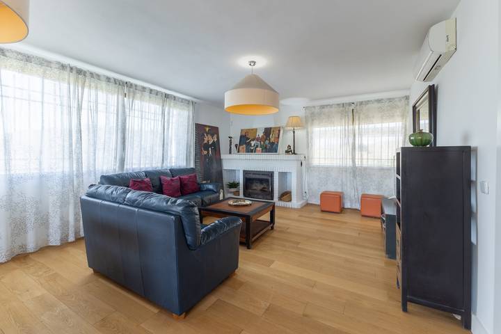 Casa rural para 15 personas, con jardín y balcón en Las Vegas (Madrid) - 4