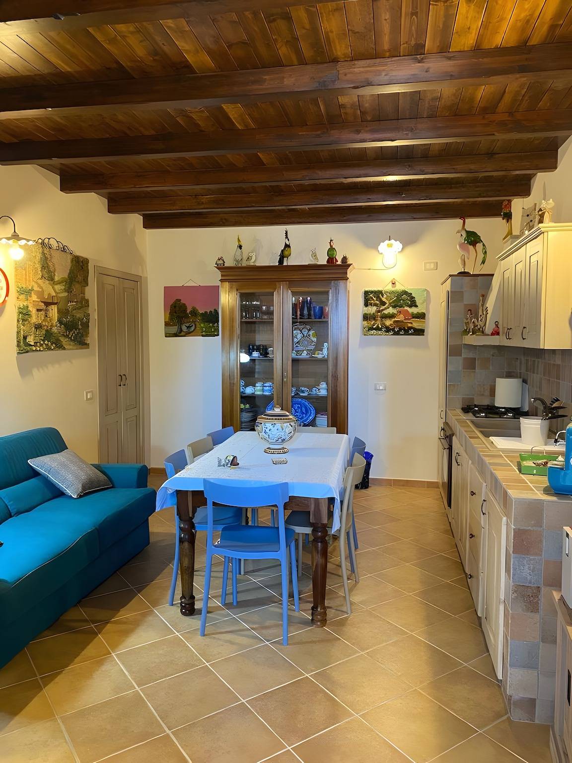 Appartamento intero, Appartamento 'L'elegante Dépendance Del Barone' con Giardino Privato, Wi-Fi e Aria Condizionata in Agrigento, Provincia di Agrigento