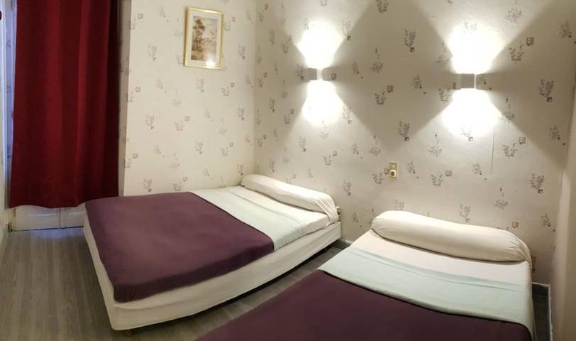 Hôtel pour 2 personnes, avec vue et balcon dans Musée Sainte Bernadette Moulin Lacadé Maison Paternelle - 4