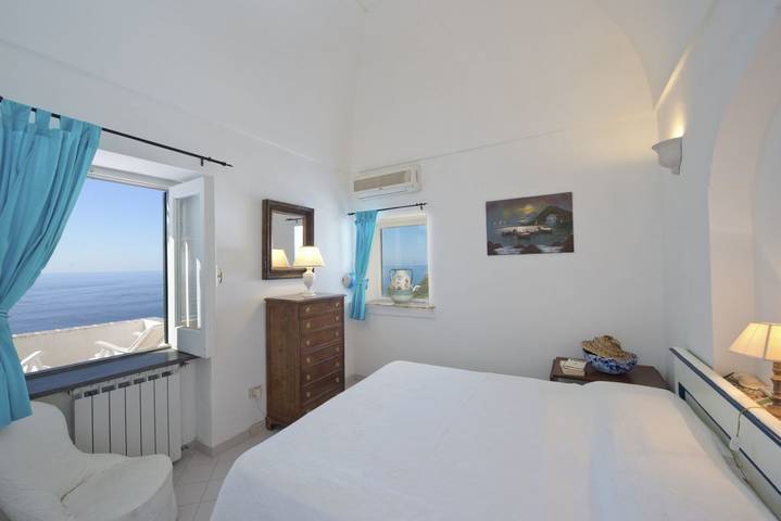 Ganze Wohnung, Ferienwohnung für 4 Personen mit Garten in Praiano, Sorrento Coast