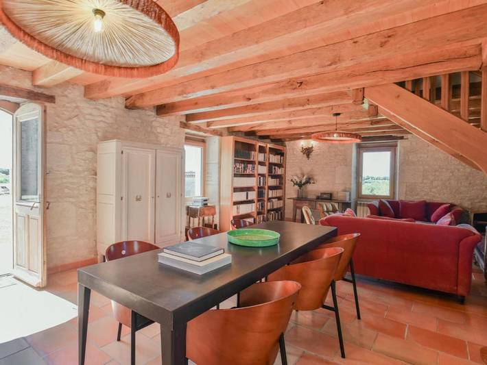 Location de vacances pour 6 personnes, avec jardin ainsi que terrasse et piscine à Montaigu-de-Quercy - 3