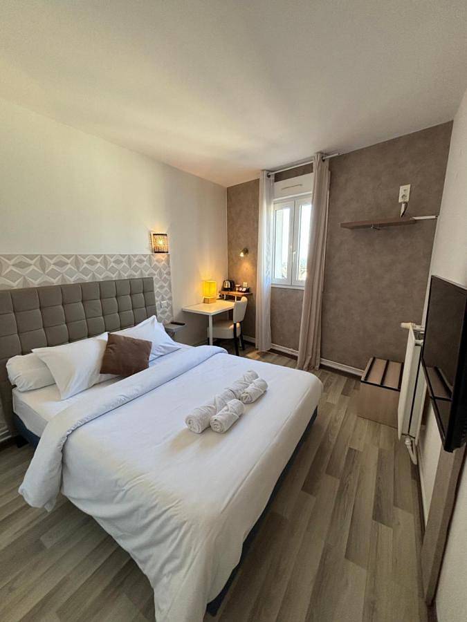 Hôtel-Restaurant Le Hauteville in Plateau d'Hauteville, Belley