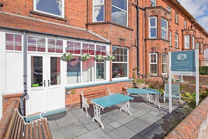 Bed and breakfast for 2 people, with Terrace and Garden in Filey