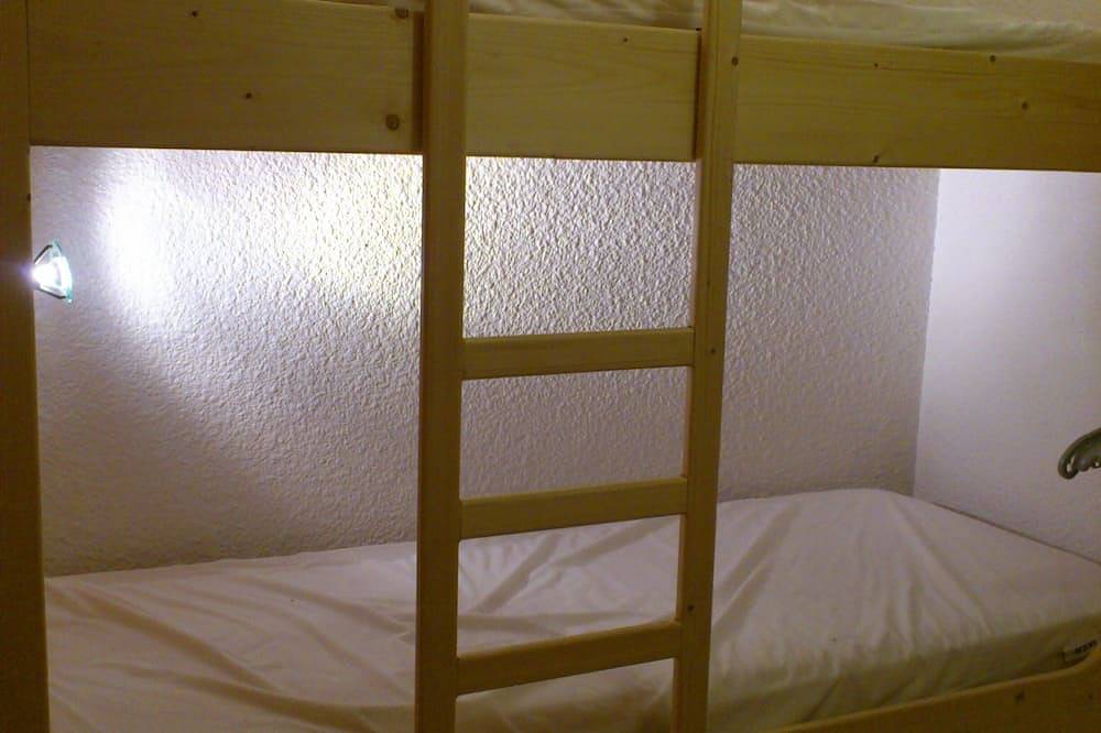 Ganze Wohnung, Wohnung im Erdgeschoss, Südlage, nahe Pisten und Geschäften in Saint-Chaffrey, Serre Chevalier