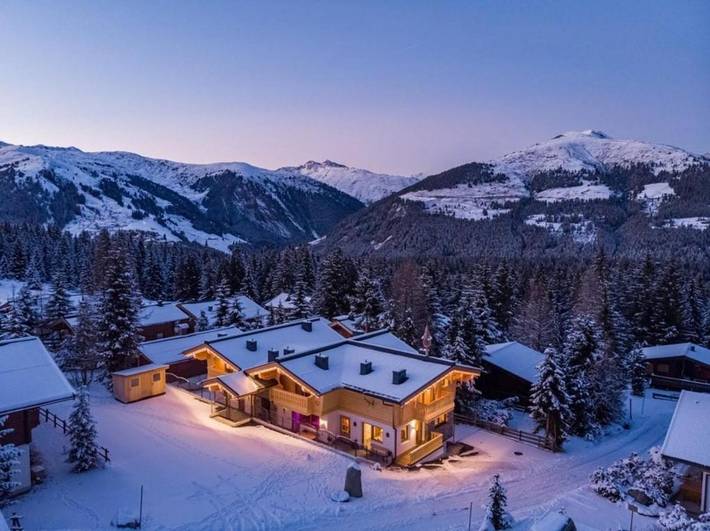 Ferienhaus für 26 Personen, mit Sauna und Terrasse in Krimml