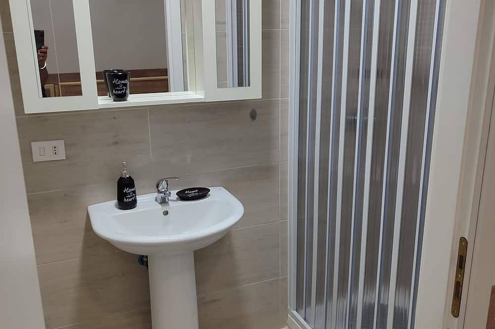 Apartamento entero, No. 13 in Foggia, Provincia de Foggia