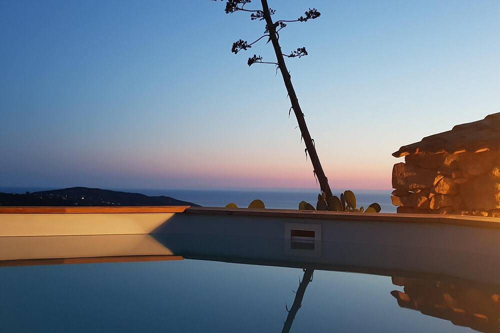 Grande villa familiare vista mare stupenda, 10mn spiaggia di Cupabia in Serra di Ferro, Ajaccio e dintorni