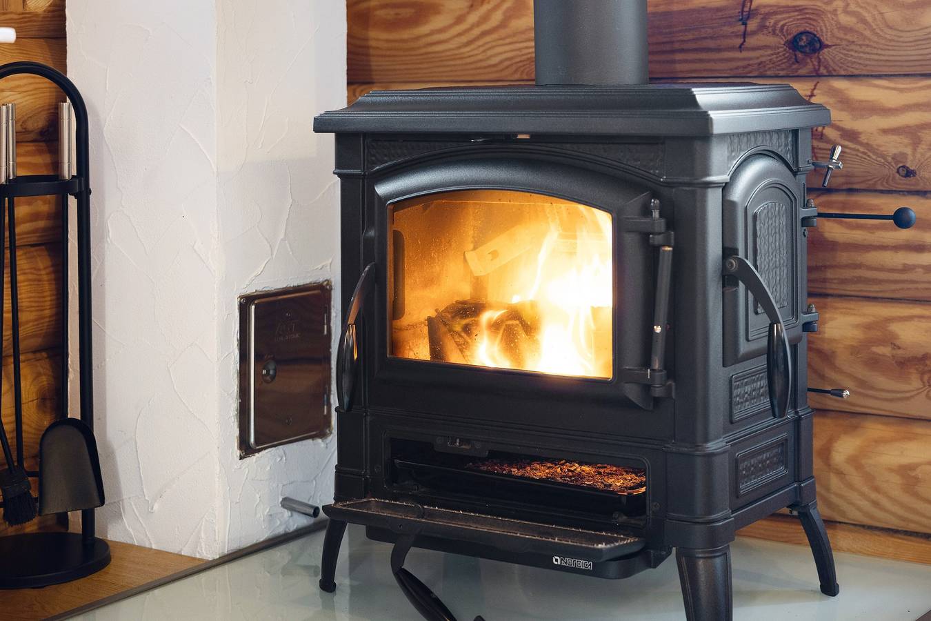 Chalet 'Am See' mit Bergblick, privater Terrasse und Wlan in Bad Brambach, Chemnitz und Umgebung