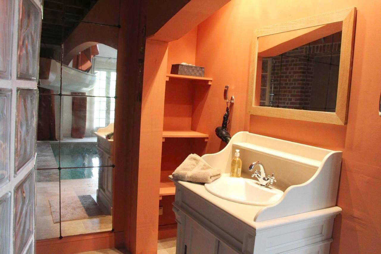 Maison d’hôte pour 4 personnes avec jardin in Compiègne, Oise