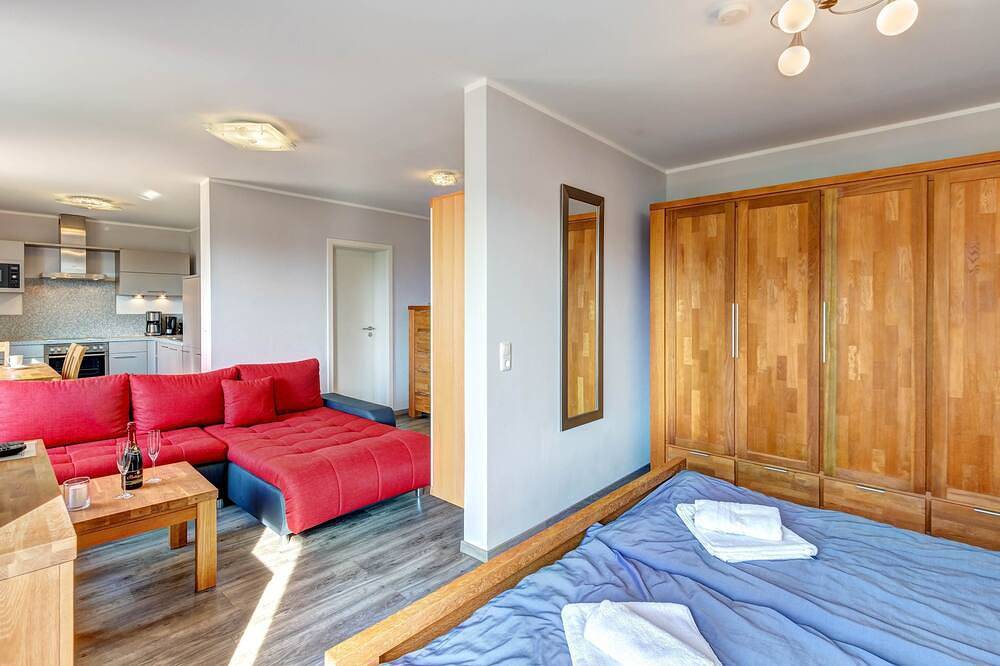 Ganze Wohnung, Peenemünde, Seglerhafen_Sb_Jolle 17 in Peenemünde, Usedomer Norden