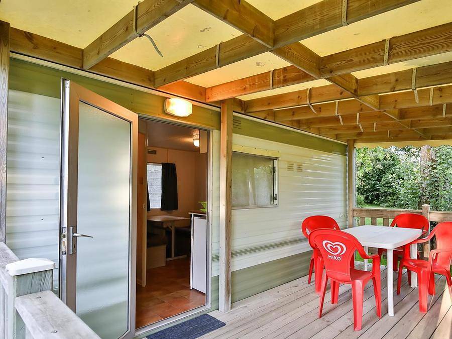 Flower Camping Le Pavillon - Mobilhome 4 personas - Mobil-home Bambi Confort 16m² - 2 habitaciones (sin baño) 4 pers in La Mothe-Achard, Valle del Loira