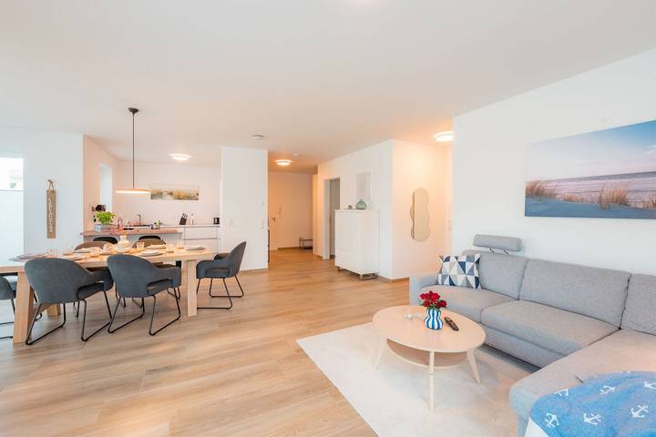 Ferienwohnung für 4 Personen, mit Terrasse und Garten in Dangast - 2