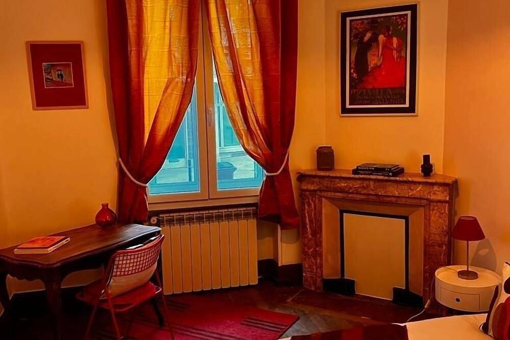 Entire apartment, Signature Art Deco Apartment in Valence, Valence region