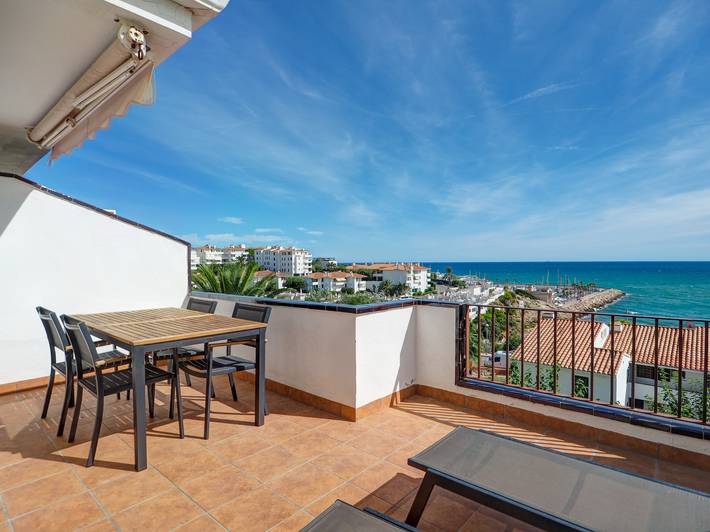 Entire apartment, Amazing Seaview Apartment in el Balmí Gran (Sitges), Sitges