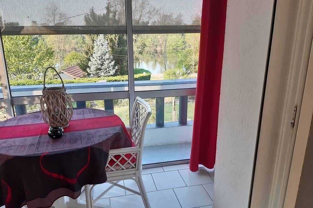 Ganze Wohnung, Totally independent apartment on the first floor of a detached house in Bergerac, Périgord Pourpre