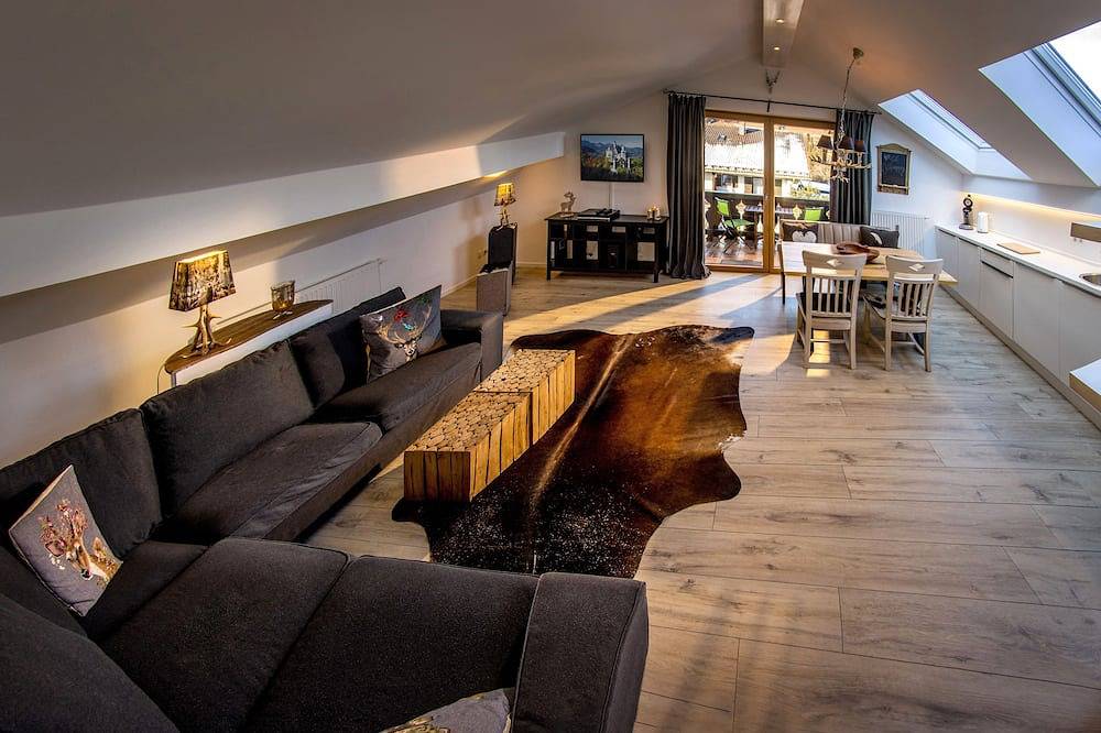 Ganze Wohnung, Alpine Chalet 2 ***** Naturally beautiful holiday in Wallgau, Walchensee
