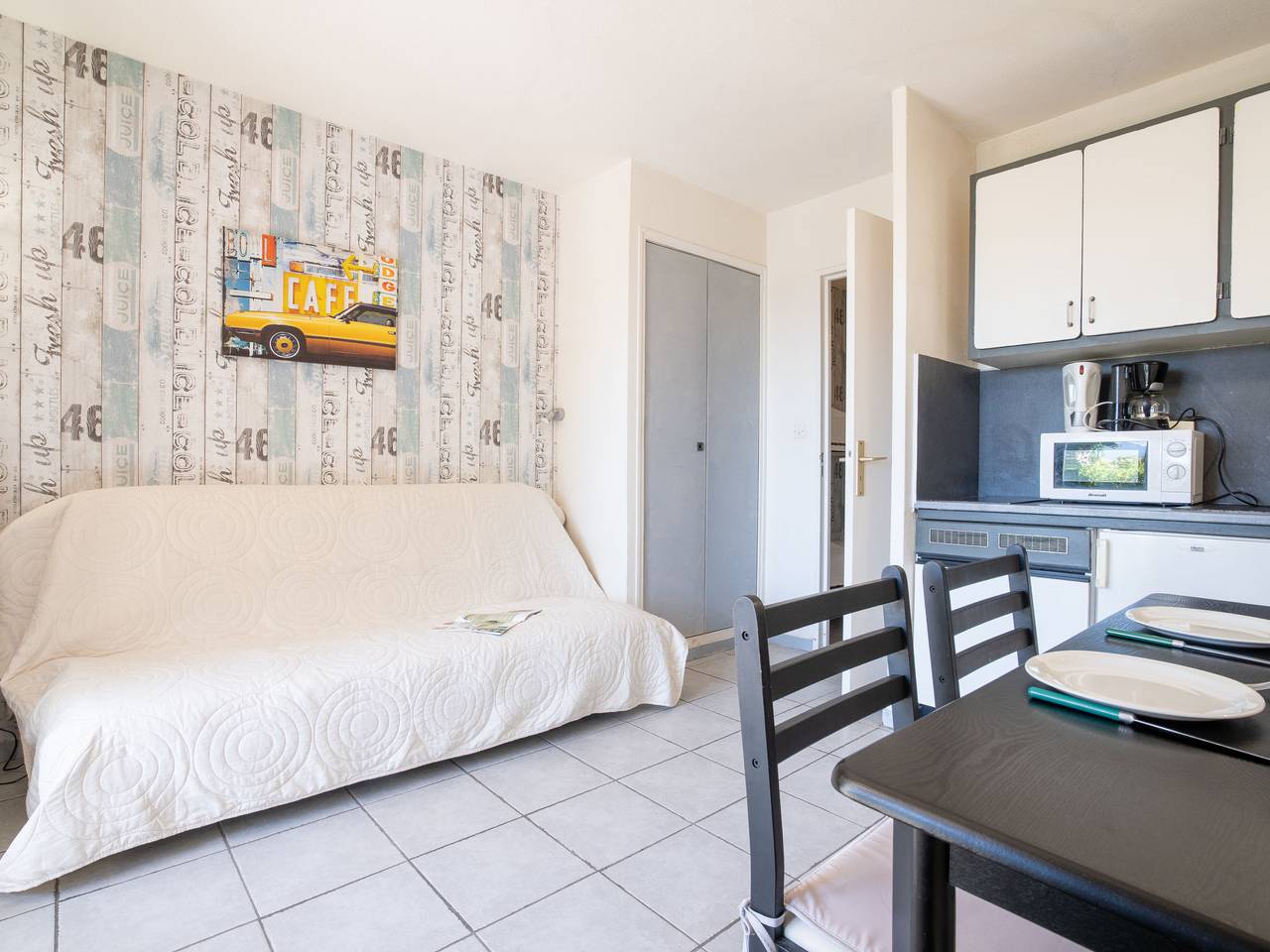 Entire apartment, Les Aigues Marines in Saint-Cyr-sur-Mer, Toulon region