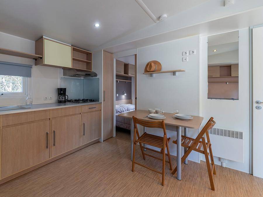 Camping Ca Savio  - Mobilhome 6 personnes - Comfort Xl | 3 Ch. | 6 Pers. | Terrasse surélevée | Clim. in Punta Sabbioni, Province de Venise