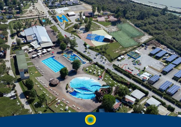 Ferienpark für 4 Personen, mit Garten und Pool, mit Haustier - 1