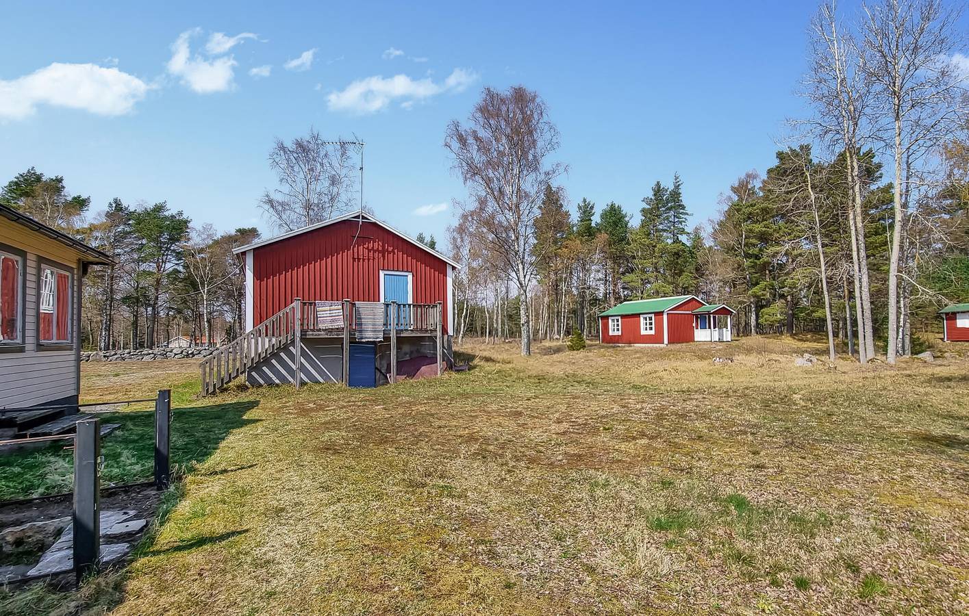 Hus för 3 Personer med trädgård in Svenska Östersjön