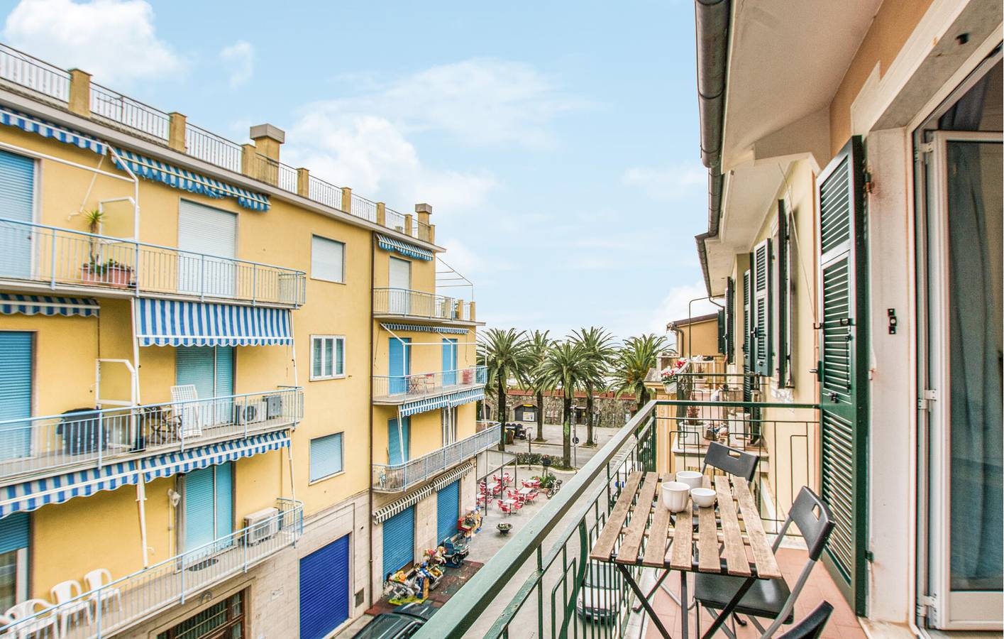 Appartamento intero, Accogliente appartamento 2BR con terrazza, AC e WiFi | Moneglia Centr. in Moneglia, Riviera di Levante