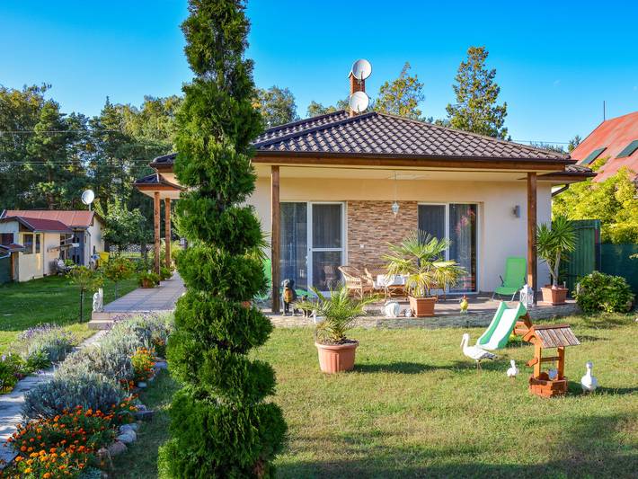 Ferienwohnung für 5 Personen, mit Terrasse und Garten in Balatonboglar - 2