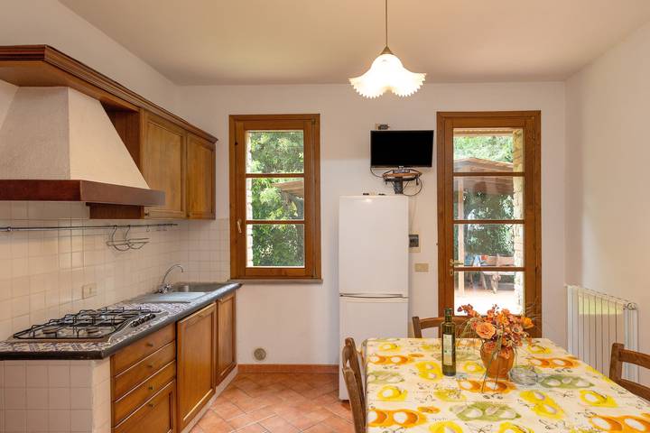 Ferienwohnung für 4 Personen, mit Garten in Bibbona