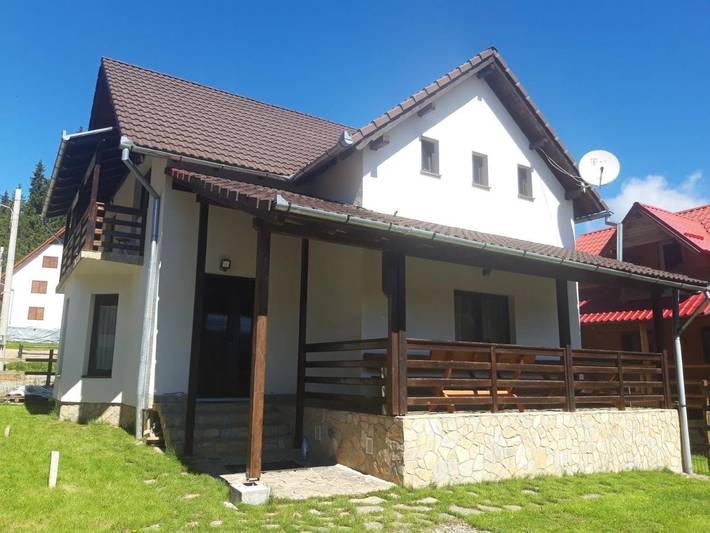 Gîte pour 18 personnes, avec vue et jardin