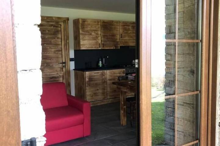 Gîte pour 6 personnes, avec jardin à Mello - 2