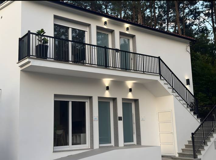 Apartamento para 6 personas, con jardín y jacuzzi en Galicia