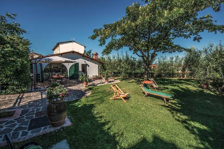 Villa für 4 Personen, mit Garten - 1