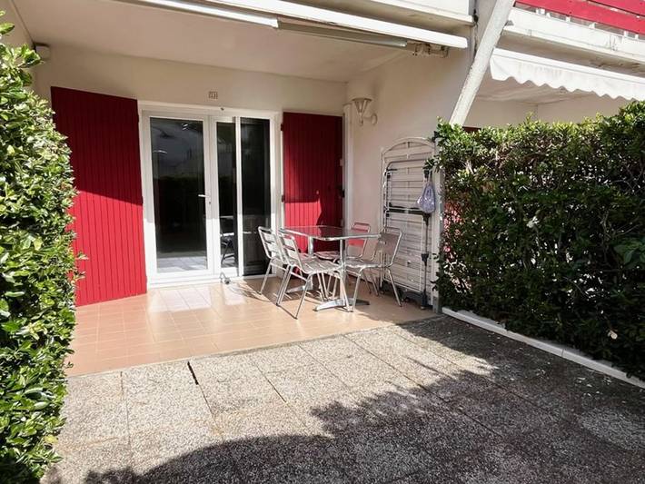 Gîte pour 4 personnes, avec jardin dans Golf de la Grande Motte