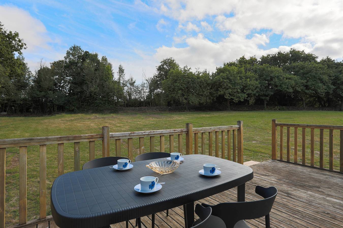 Mobile Home 'Loft' avec terrasse privée et jardin privé in Plouha, Côte de Goëlo