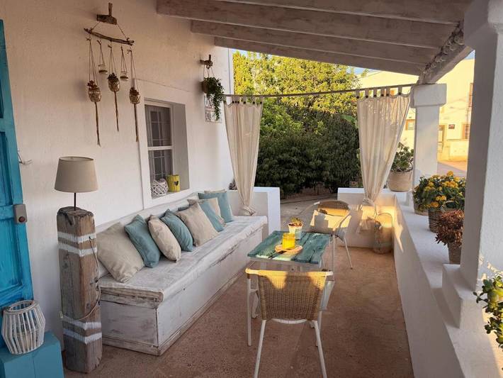 Casa rural para 4 personas, con jardín y vistas en El Pilar de la Mola - 3