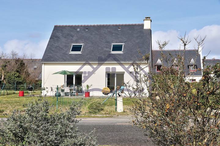 Gîte pour 10 personnes, avec jardin et terrasse