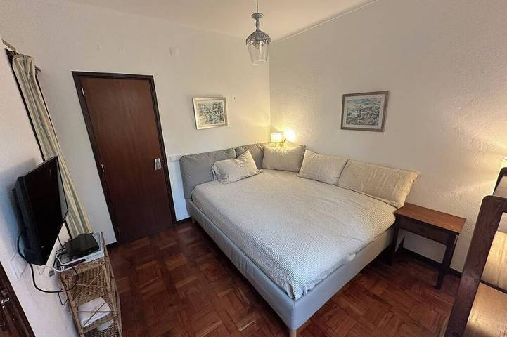 Ferienhaus mit fantastischem Meerblick  in erster Reihe in Caniço de Baixo, Caniço
