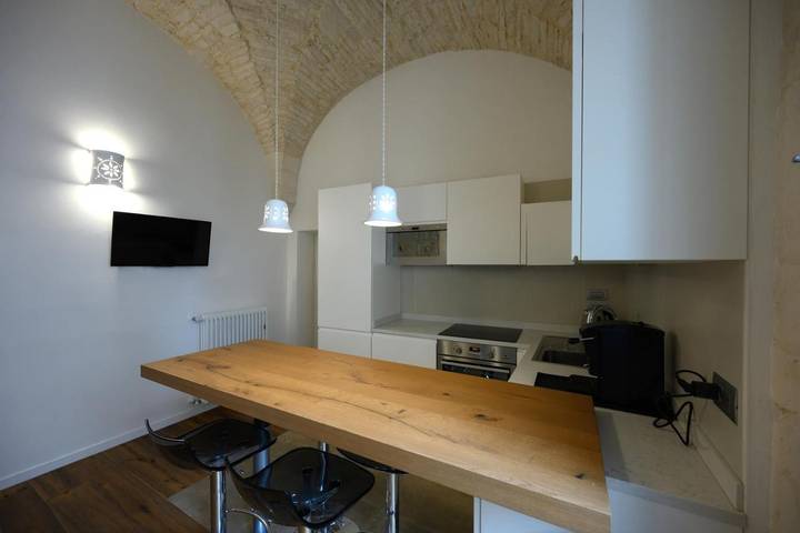 Maison d’hôte pour 4 personnes, avec jacuzzi ainsi que terrasse et piscine à Martina Franca - 3