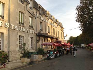 Hôtel pour 2 personnes, avec vue et terrasse à Sancerre